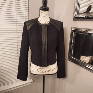 Marc Fisher leather trim cropped jacket
